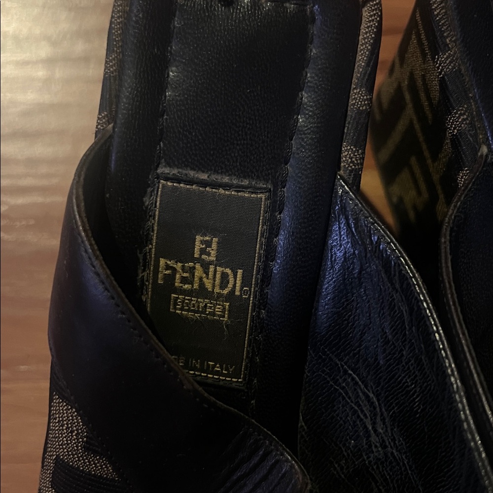 Fendi Black and Brown Leather Slides - Picture 5 of 7